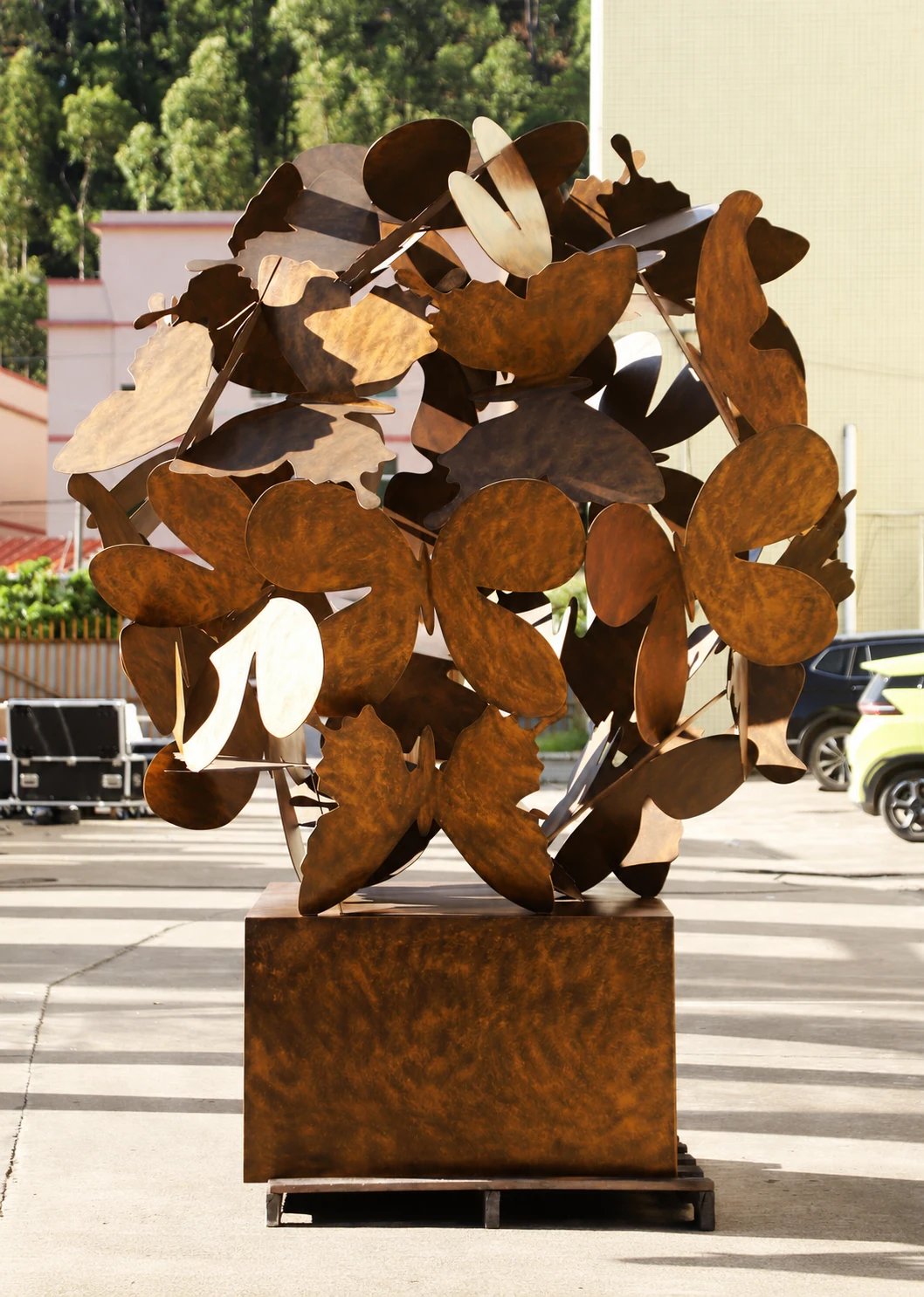 Metal sculpture / YF-250718-XR07