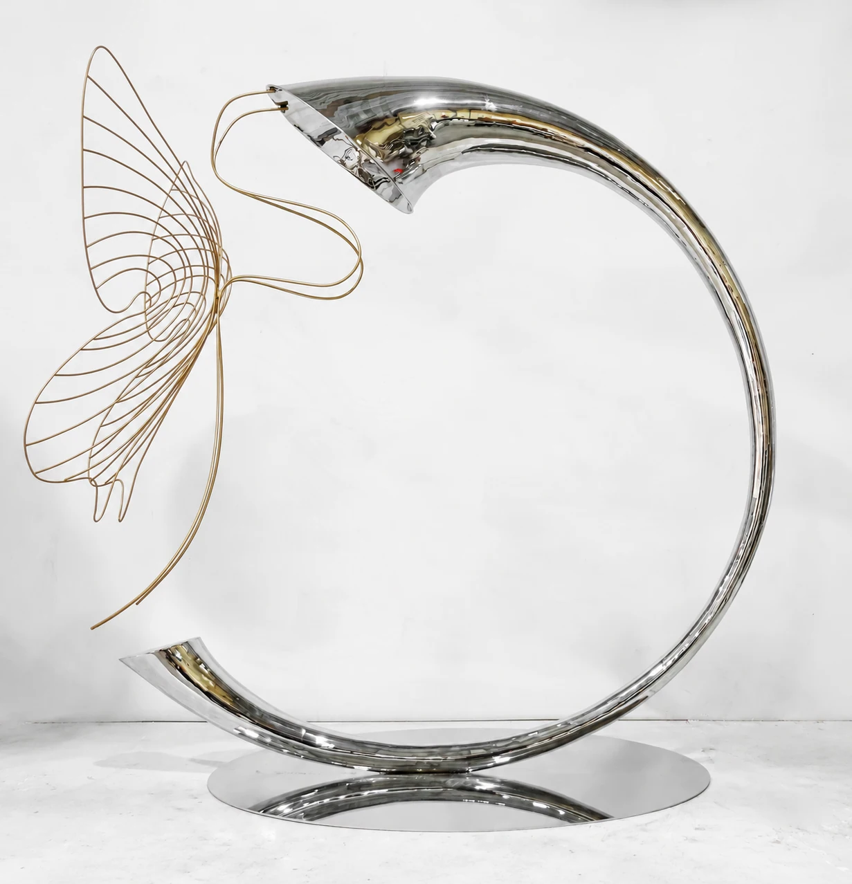 Metal sculpture