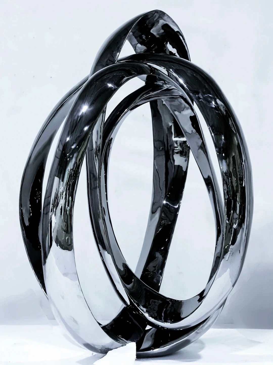 Abstract metal forms
