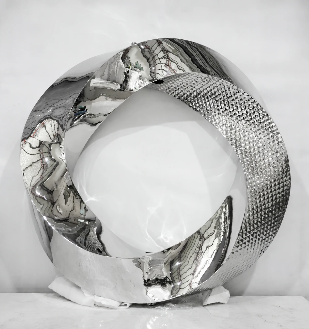 Metal sculpture / WY-240519-XF001