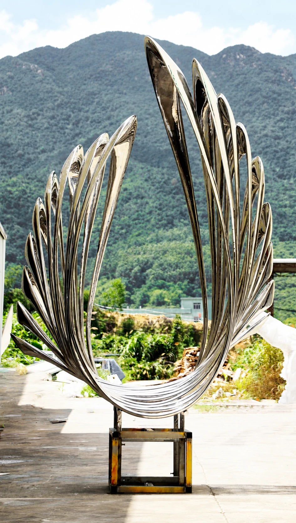 Metal sculpture