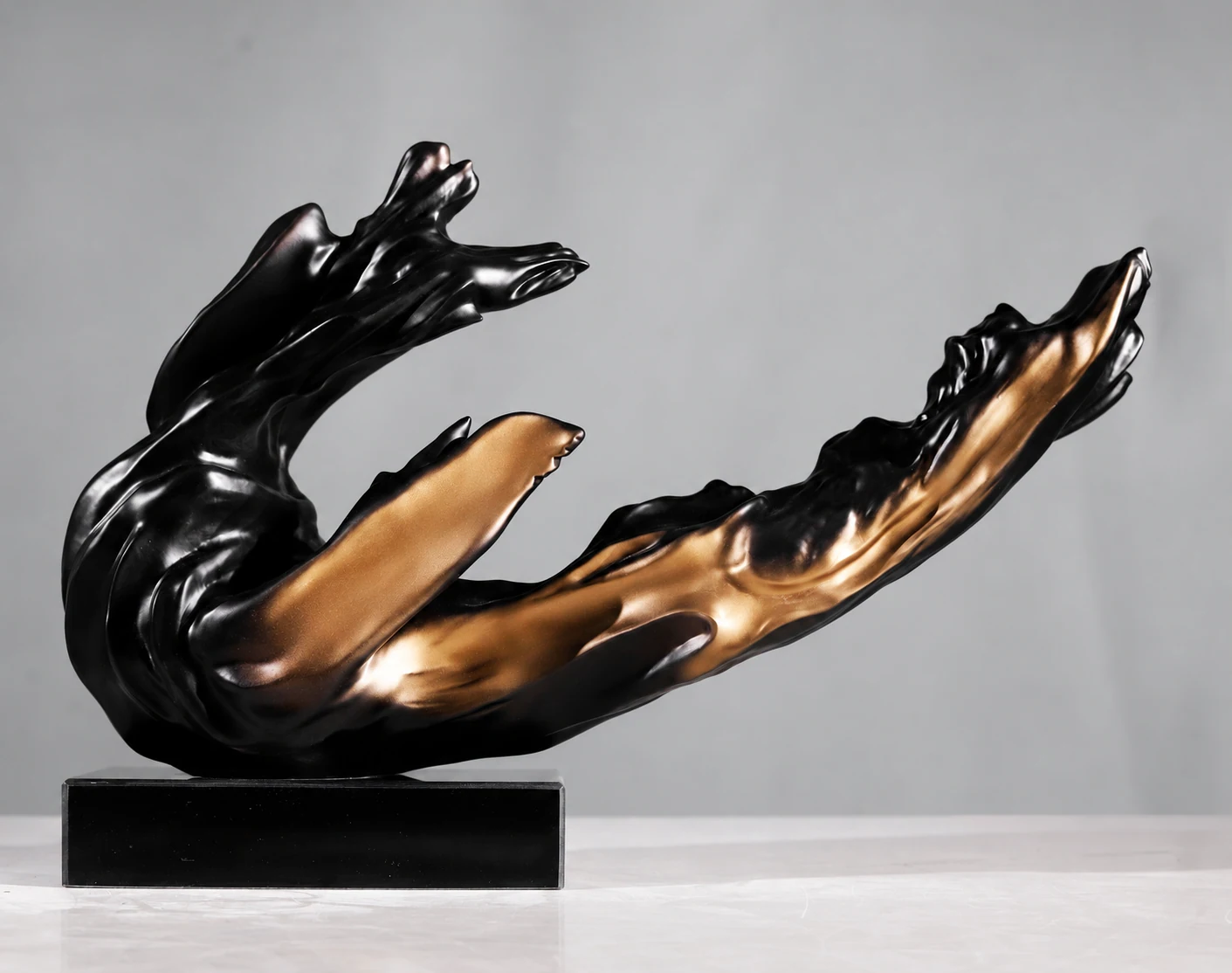 FRP sculpture / WY-250805-AK010