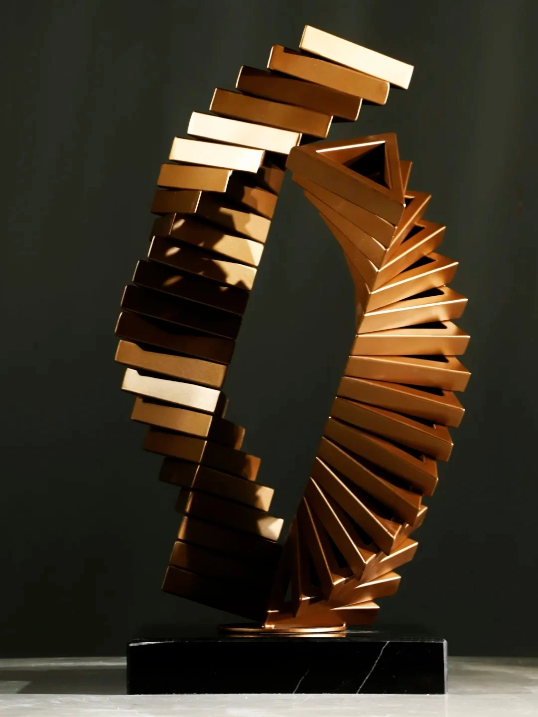 Abstract metal forms